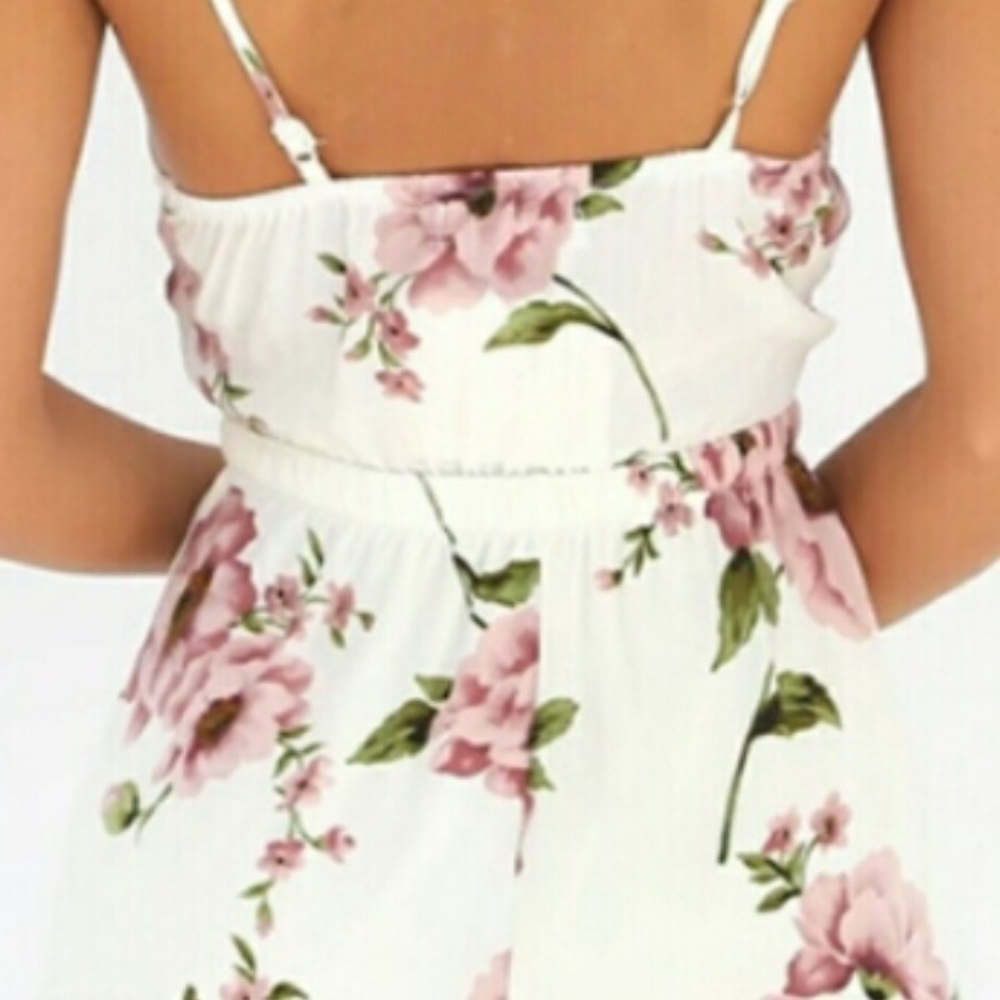 Floral Romper     Size small